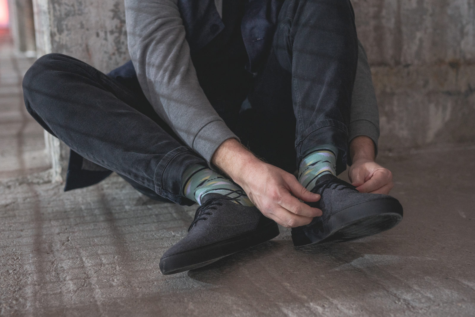 Der ECO⁴Sneaker von bleed | #walkingwithoutfootprints | Crowdfunding auf Startnext | Foto: Kristoffer Schwetje | GROSS∆RTIG